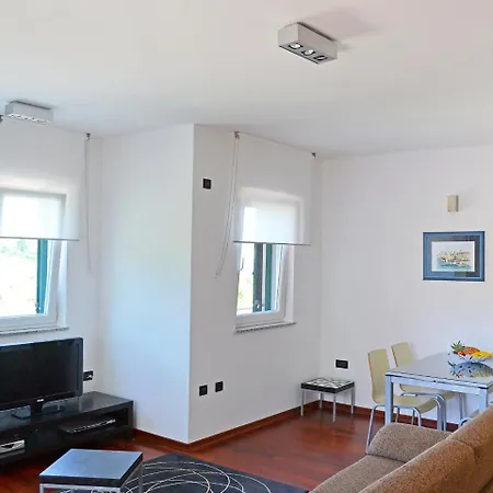 Jadranka-3 By Interhome