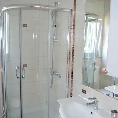 Jadranka-3 By Interhome *