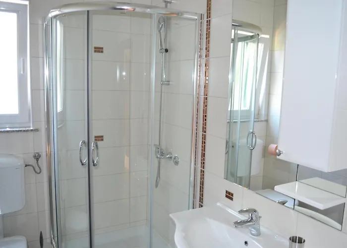 Jadranka-3 By Interhome *